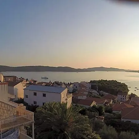 Apartment Beautiful For Two Persons With Sea View In Near The *