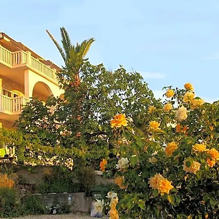 Apartment Beautiful For Two Persons With Sea View In Near The *