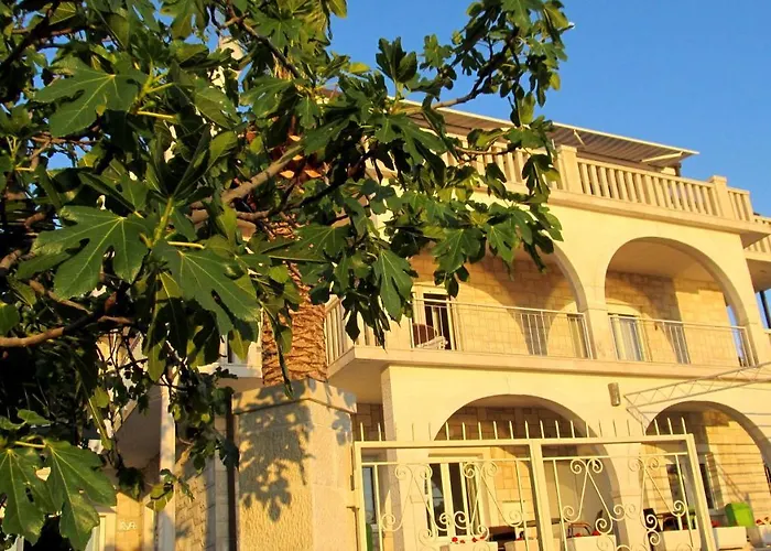 Appartement Beautiful For Two Persons With Sea View In Near The