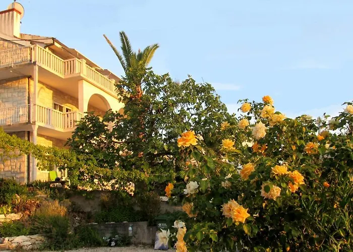 Beautiful For Two Persons With Sea View In Near The * Trogir
