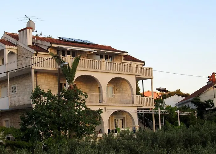 Beautiful For Two Persons With Sea View In Near The Appartement