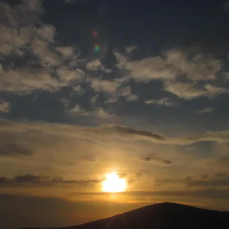 Beautiful For Two Persons With Sea View In Near The Appartement *